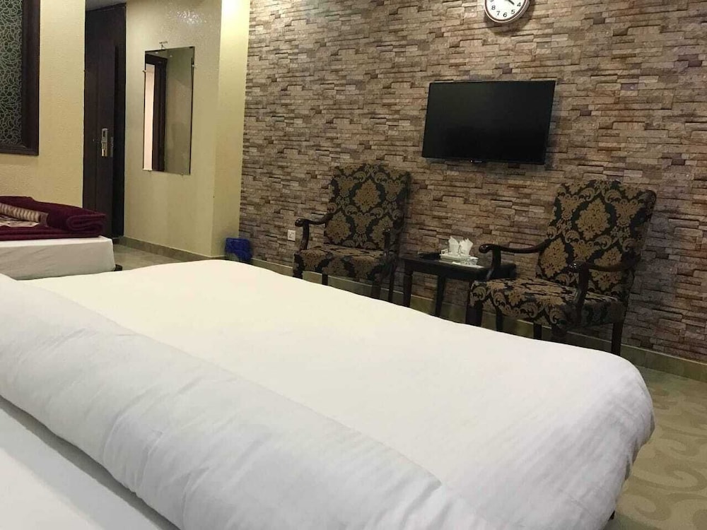 Executive Triple Room photo 2
