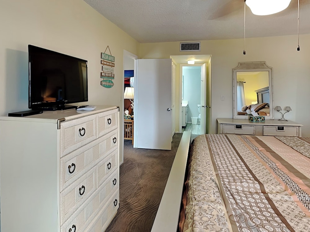 Condo, Multiple Beds, Balcony (Sand Caper 509 - No Pets ) photo 3