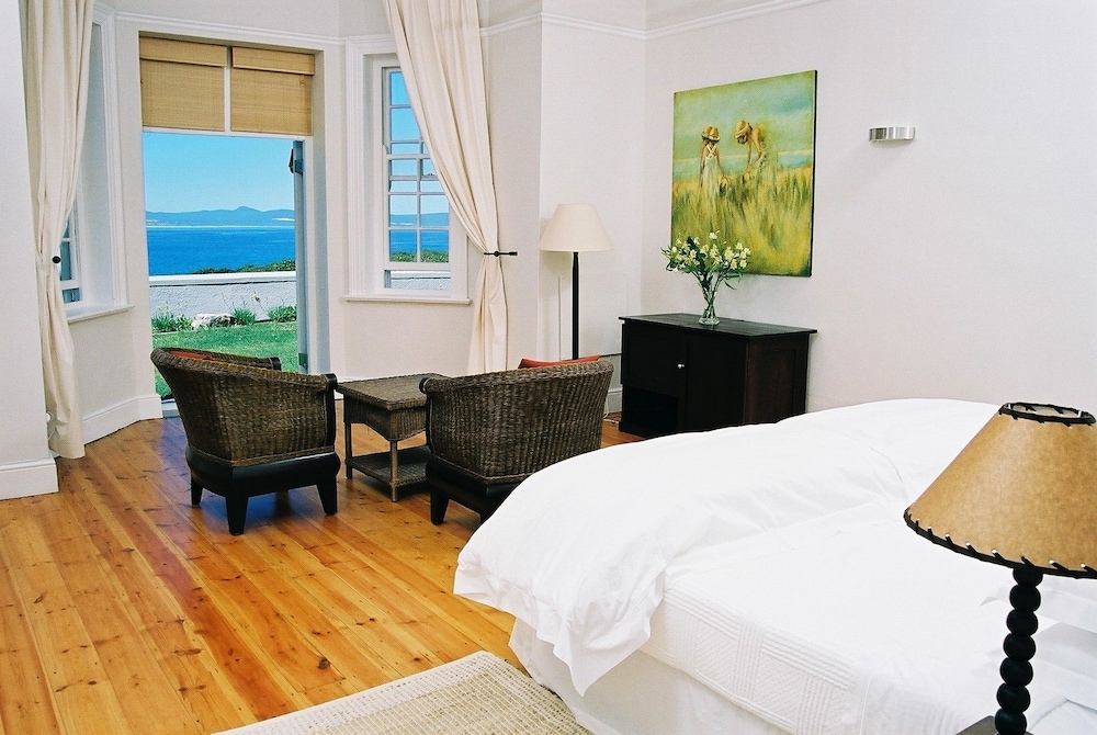 Deluxe Room (Garden) photo 1