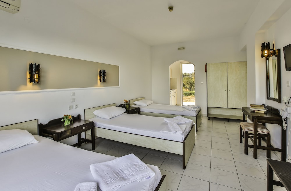 Executive Studio, Sea View (for 3)