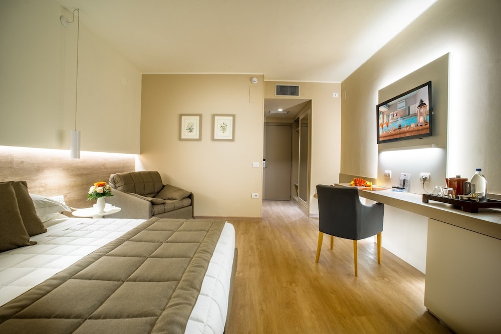 Superior Triple Room, 1 Bedroom - Photo 4
