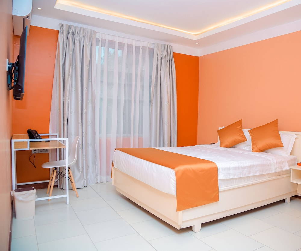 Standard Double Room - Photo 2