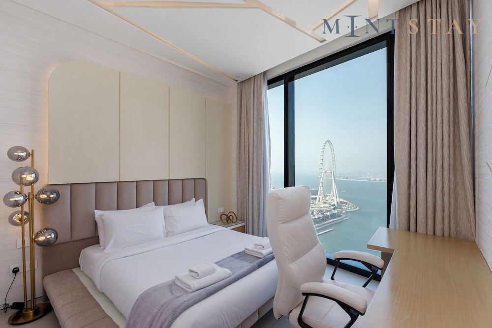 Exclusive Apartment, 2 Bedrooms, Sea View photo 2