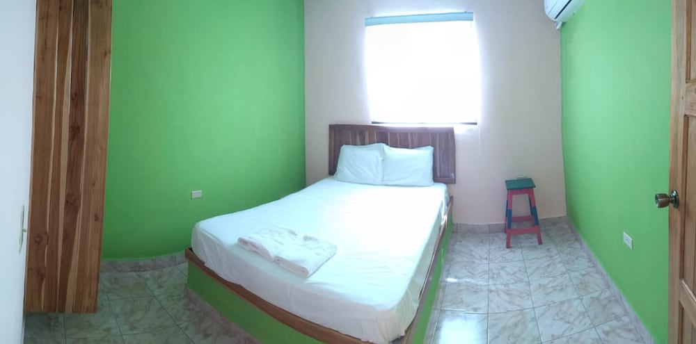Economy Double Room, 1 Double Bed, Non Smoking photo 3