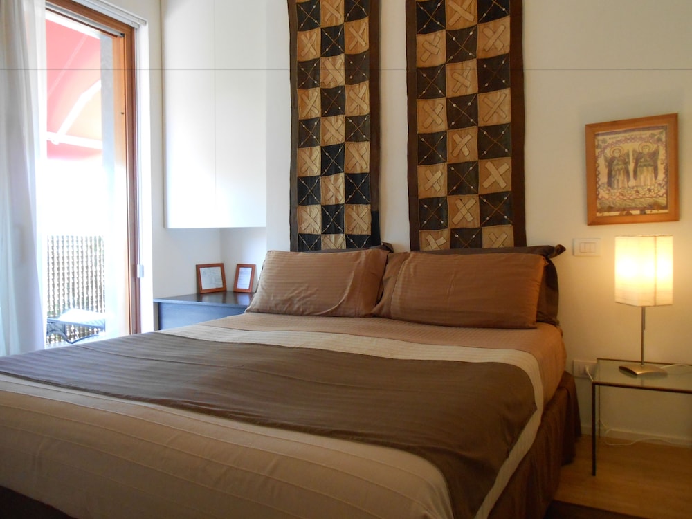Double Room, Balcony