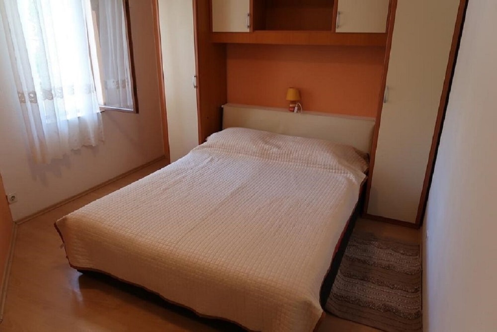 Apartment (Brti - 250 m from beach - A2 SMEĐI(2) photo 3