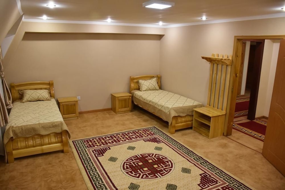 Family Quadruple Room photo 2