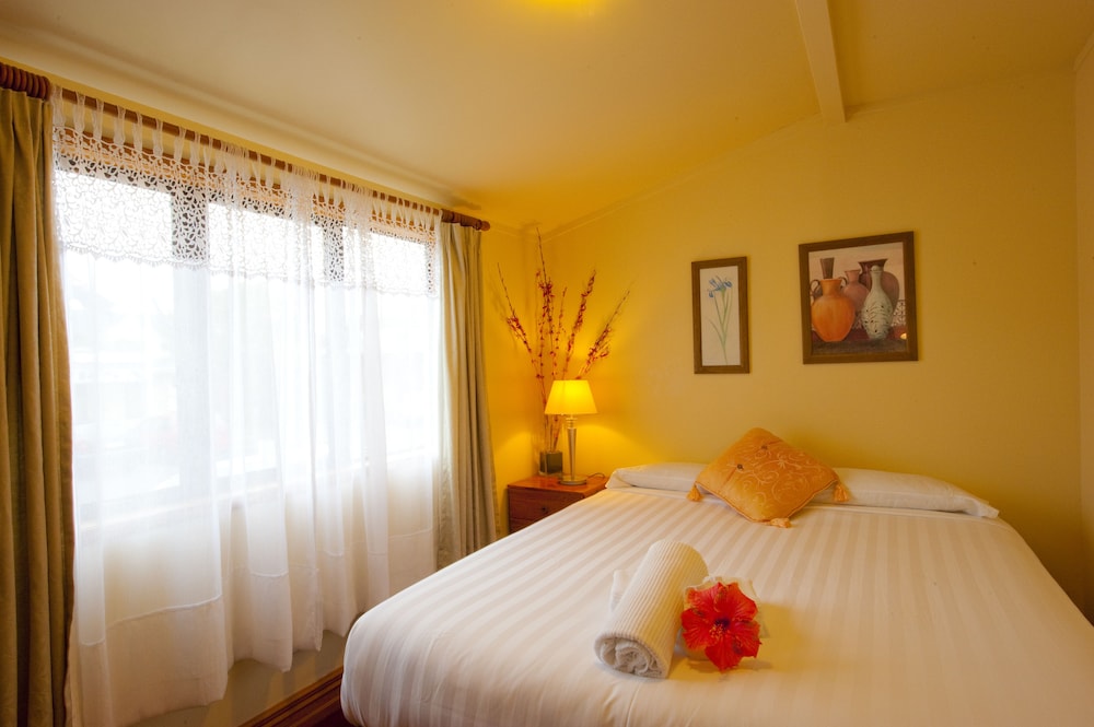 Deluxe Double or Twin Room, 1 Queen Bed, Non Smoking, Ensuite photo 1