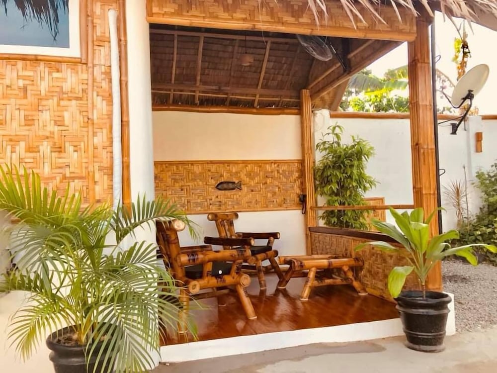 Standard Bungalow, Garden View - Photo 9