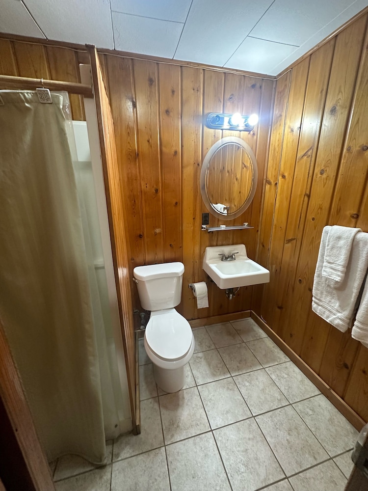 Basic Room photo 2