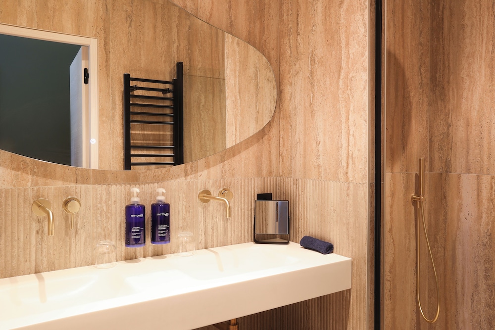 Suite Vue Mer Jacuzzi - Photo 7