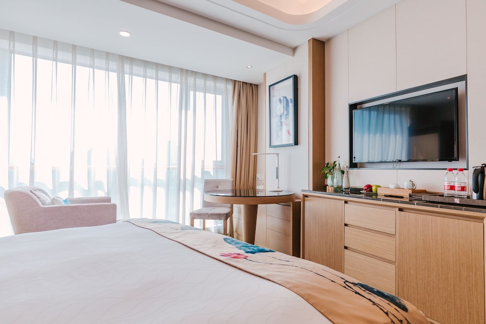 Business suite