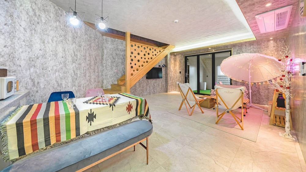 Basic Room, 1 Bedroom (C)