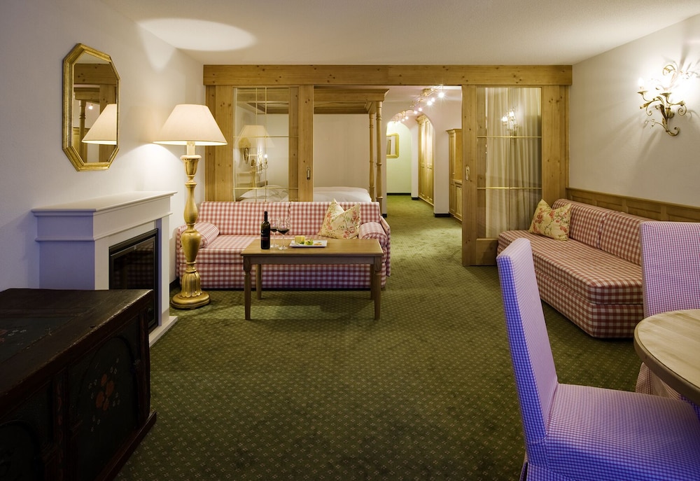 Traditional Suite, Annex Building (4 Star Superior, Landhaus) photo 3