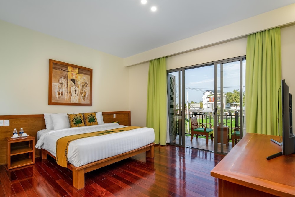 Premium Villa, 5 Bedrooms, Pool View, Poolside
