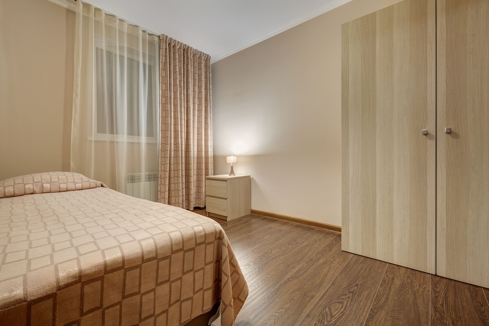 Family Apartment, 2 Bedrooms photo 2