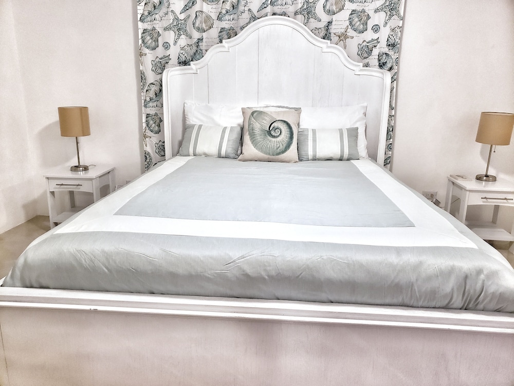 Villa, 2 Queen Beds, Private Bathroom, Beach View