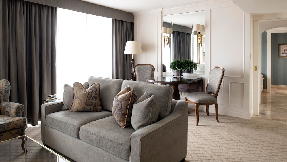 Penthouse, Balcony (14th Floor) - Photo 4