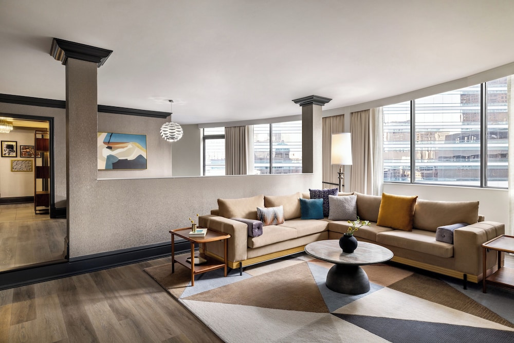 Penthouse, 2 Bedrooms - Photo 3