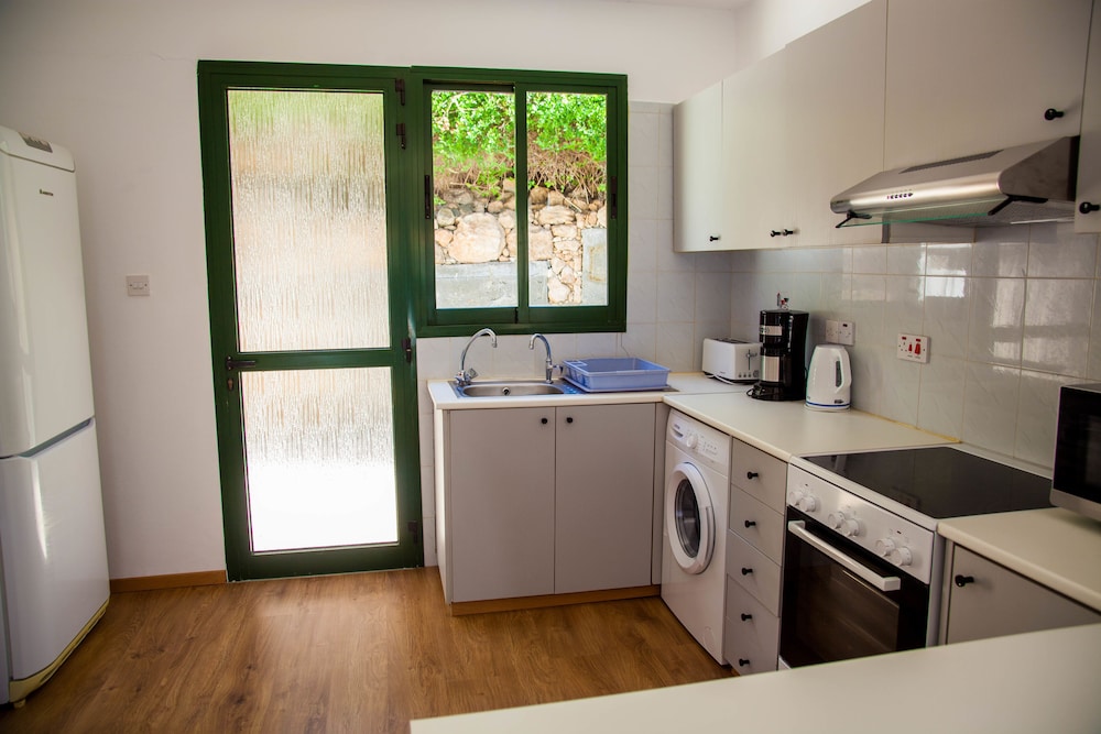 Exclusive Townhome, 2 Bedrooms, Ocean View photo 2