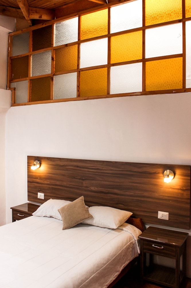 Single Room photo 2