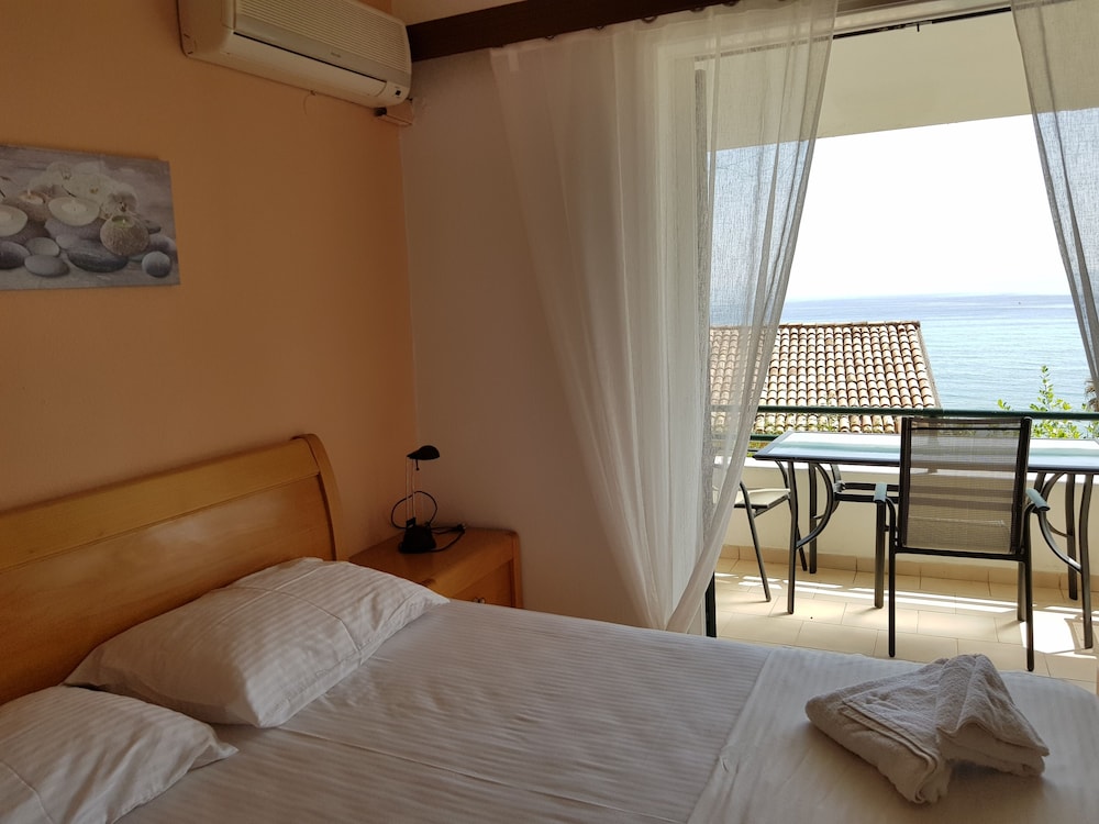 Apartment, 2 Bedrooms, Sea View