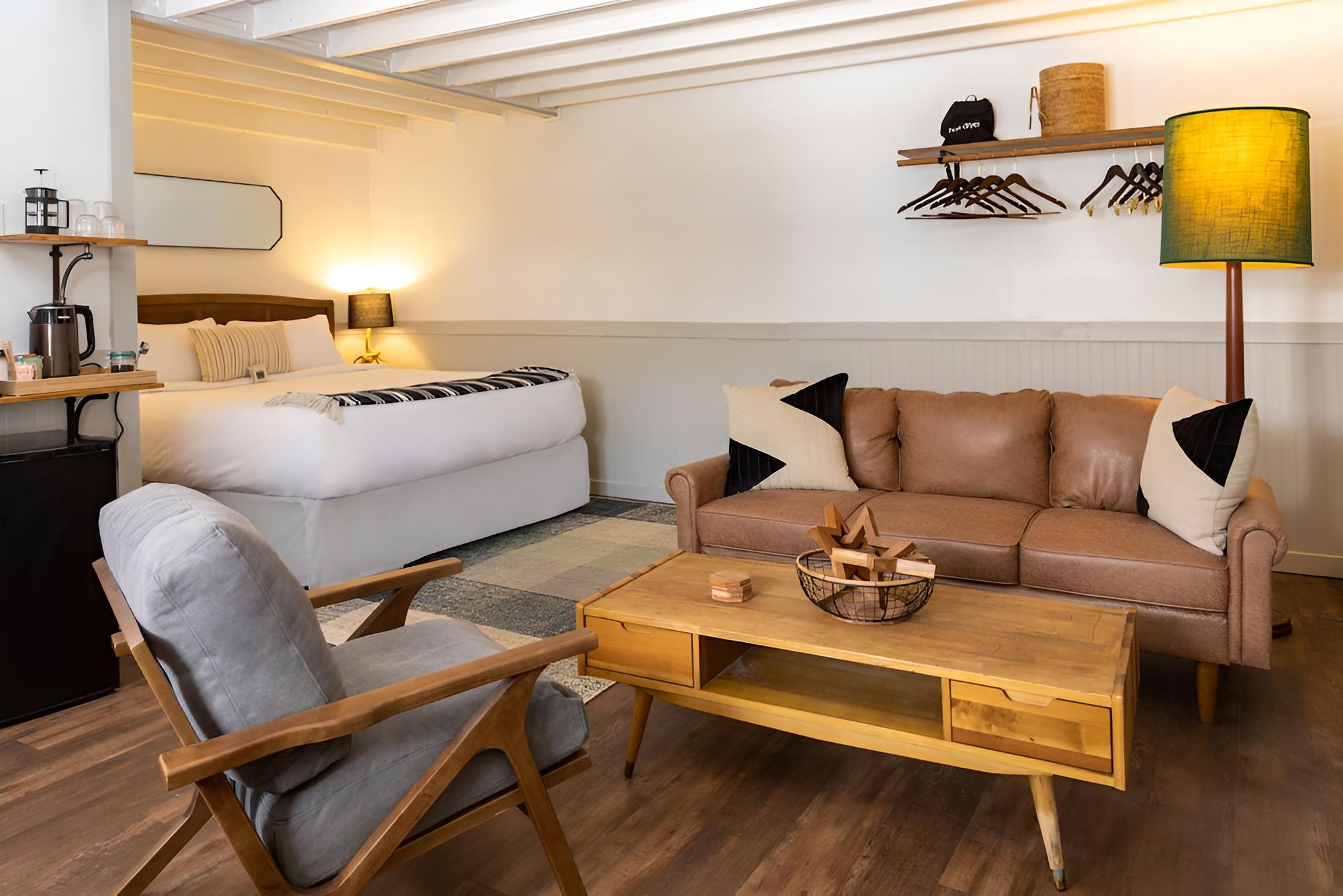 Superior Room, 1 King Bed