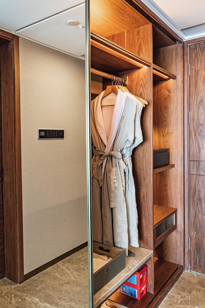 Business Twin Room photo 3