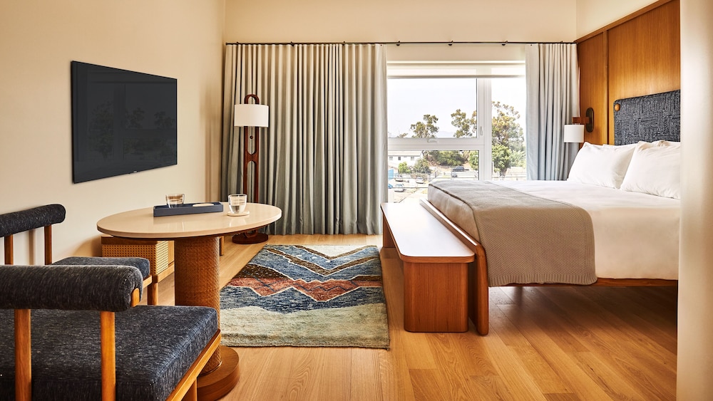 Premier Room, 1 King Bed