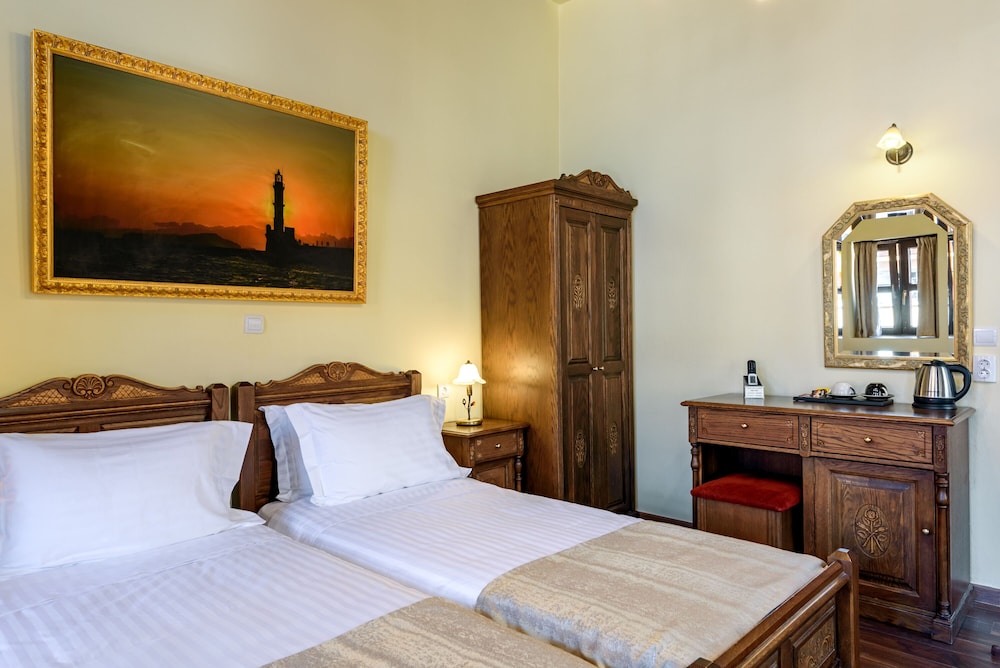 Standard Triple Room - Photo 4