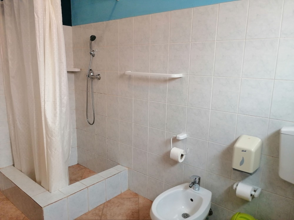 Comfort Room, 1 Double Bed photo 3