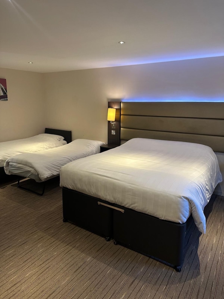 Premier Quadruple Room