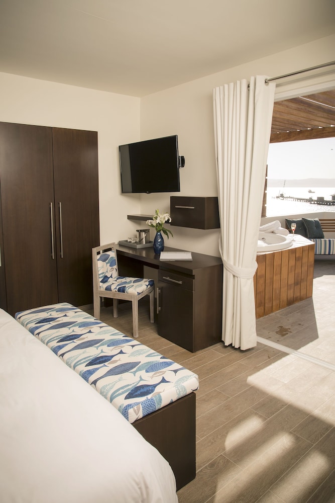 Luxury Suite, 2 Bedrooms photo 2