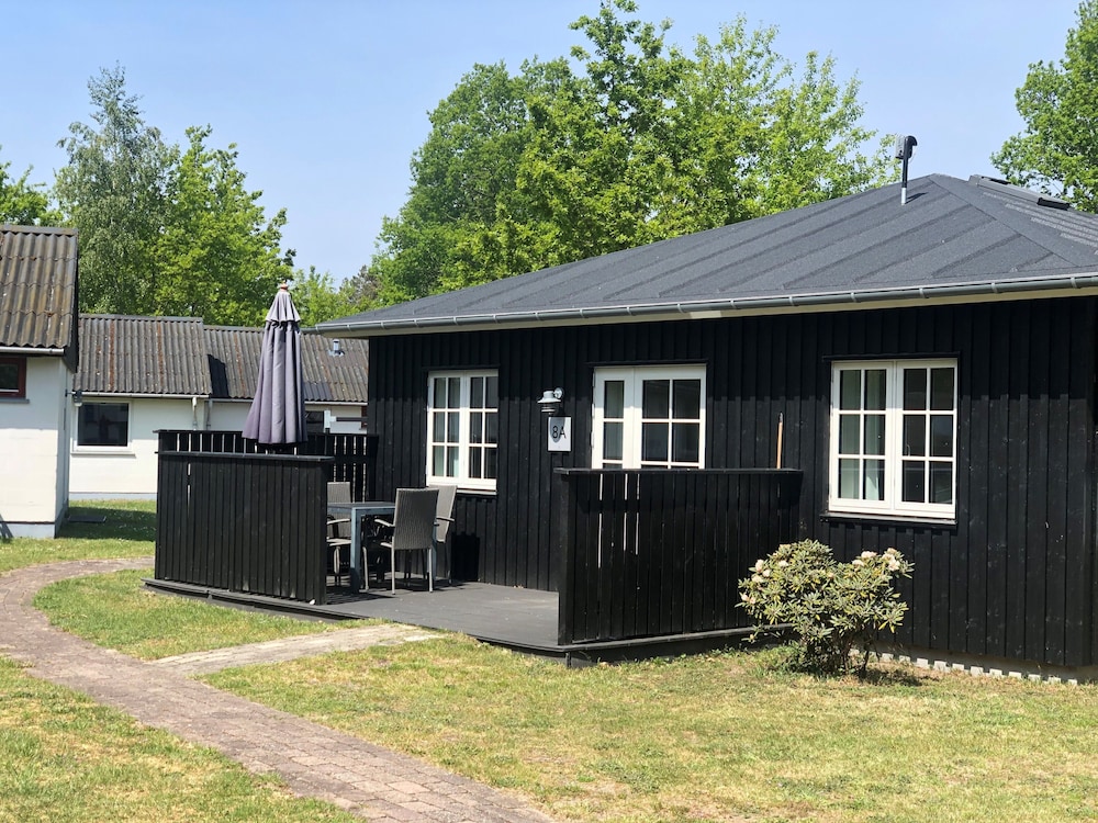 Luxury Cottage, 2 Bedrooms, Kitchen, Garden Area photo 1