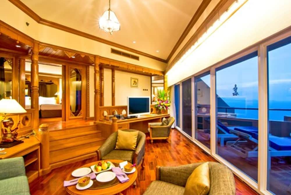 Theme Suite Two Bedrooms Thai Heritage - Photo 3