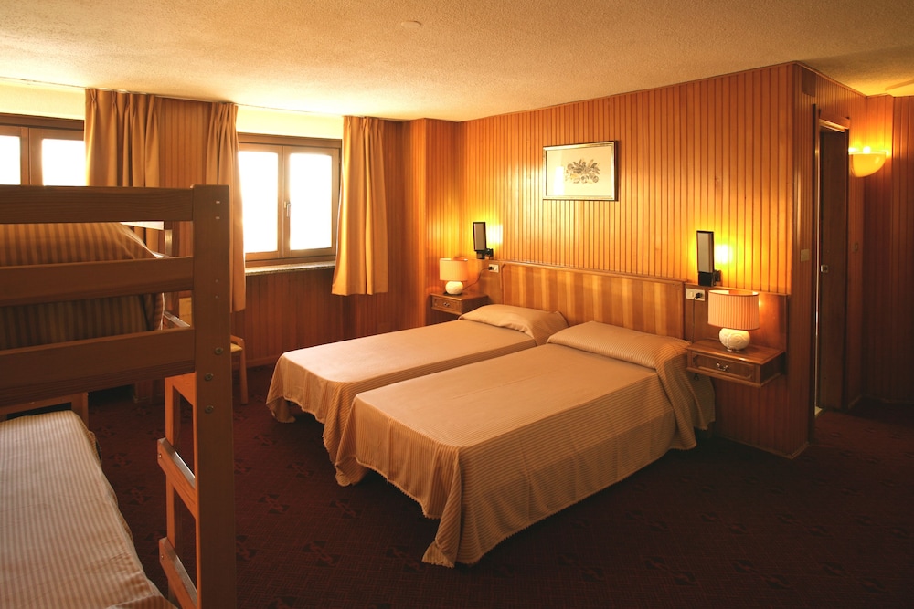 Quadruple Room photo 1