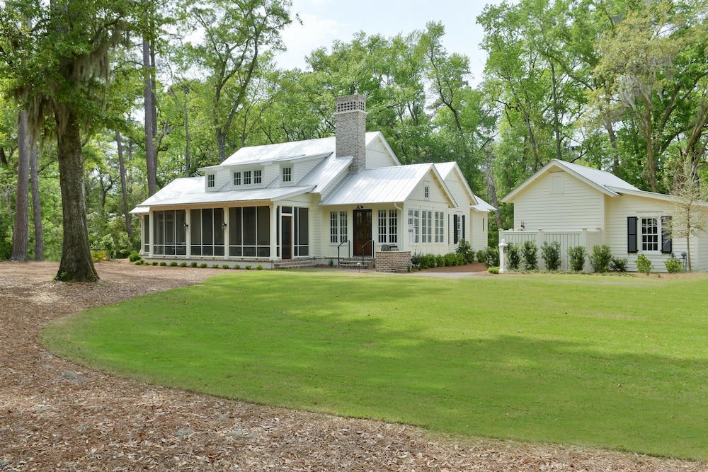 Signature Four Bedroom Residence 1010