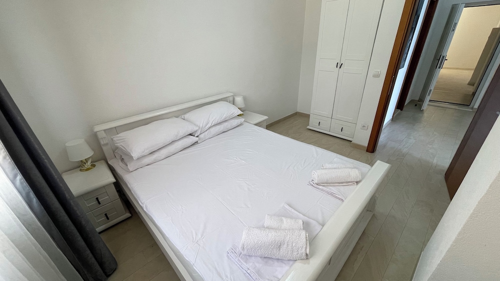 Superior Apartment, Partial Sea View