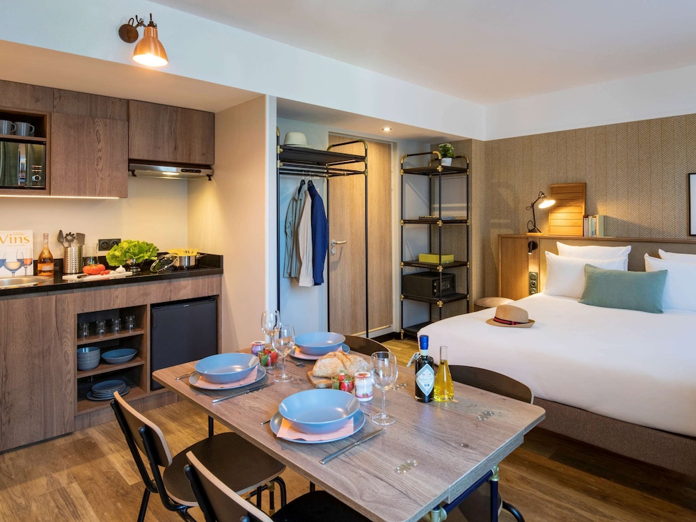 Superior Suite, Multiple Beds - Photo 20