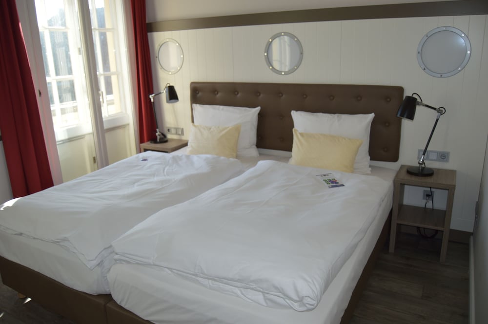 Comfort Room, 1 King Bed (Comfort Plus)