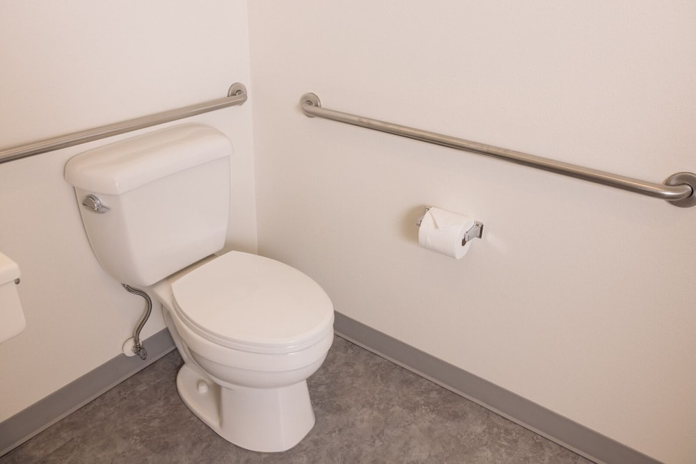 Room, 1 King Bed, Mobility Accessible (Harbor Side)