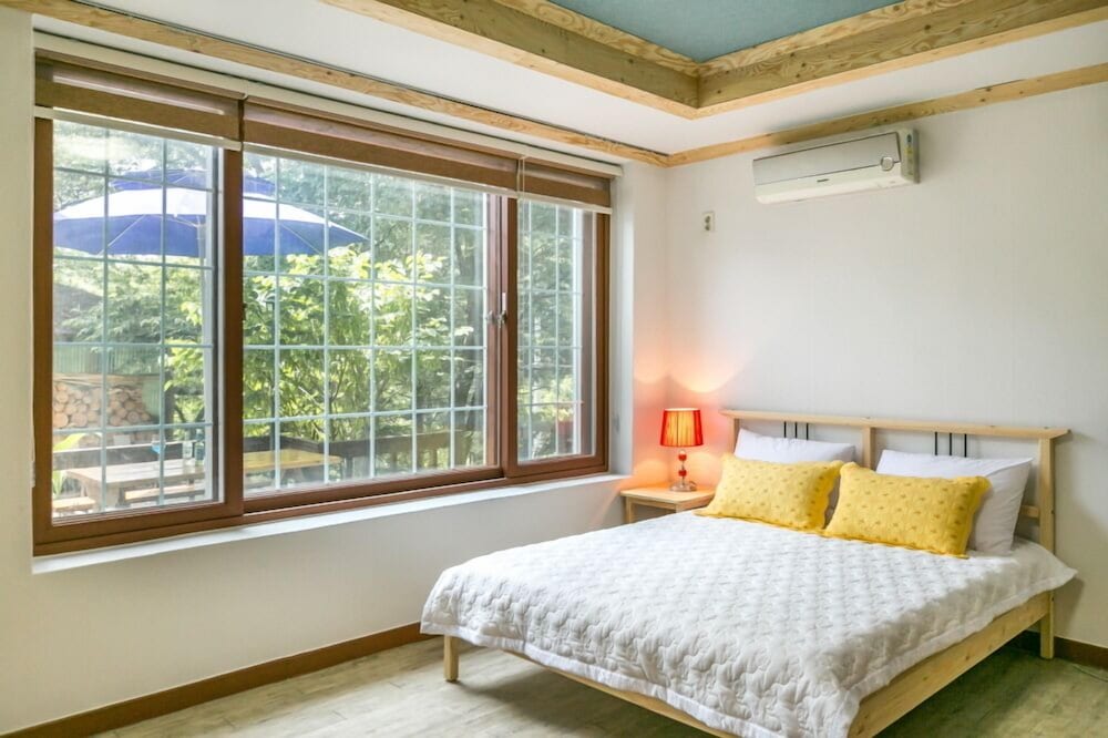 Room (Ggotnim 1)
