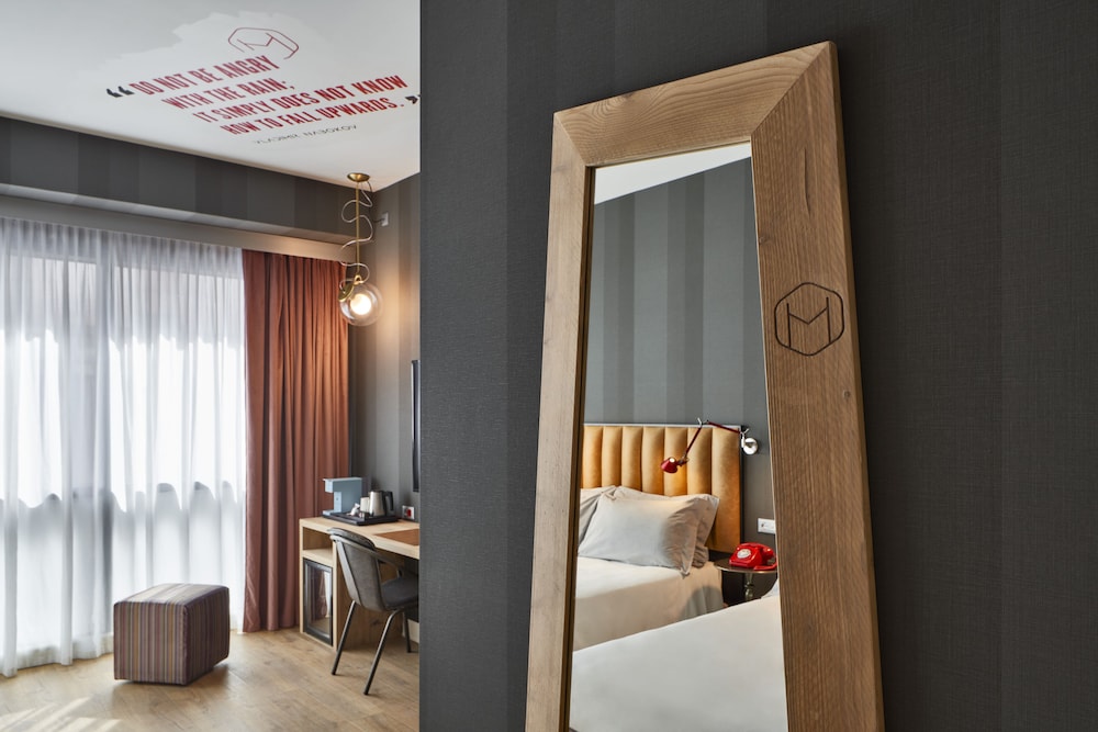 Family Quadruple Room (Modernist XL) - Photo 3