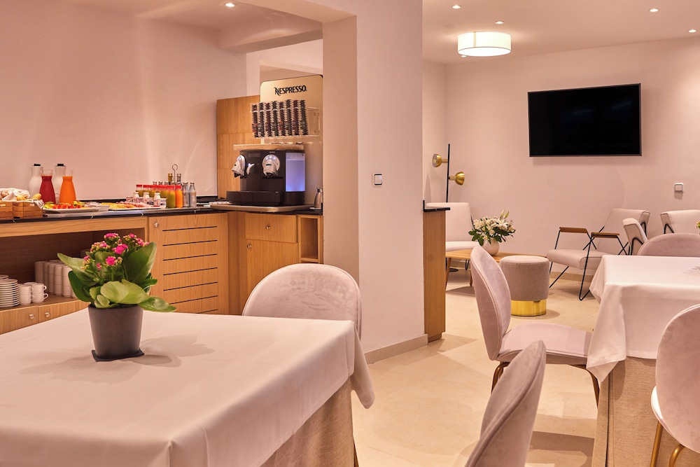 Junior Suite, Terrace, Sea View (Preferred Club) - Photo 10