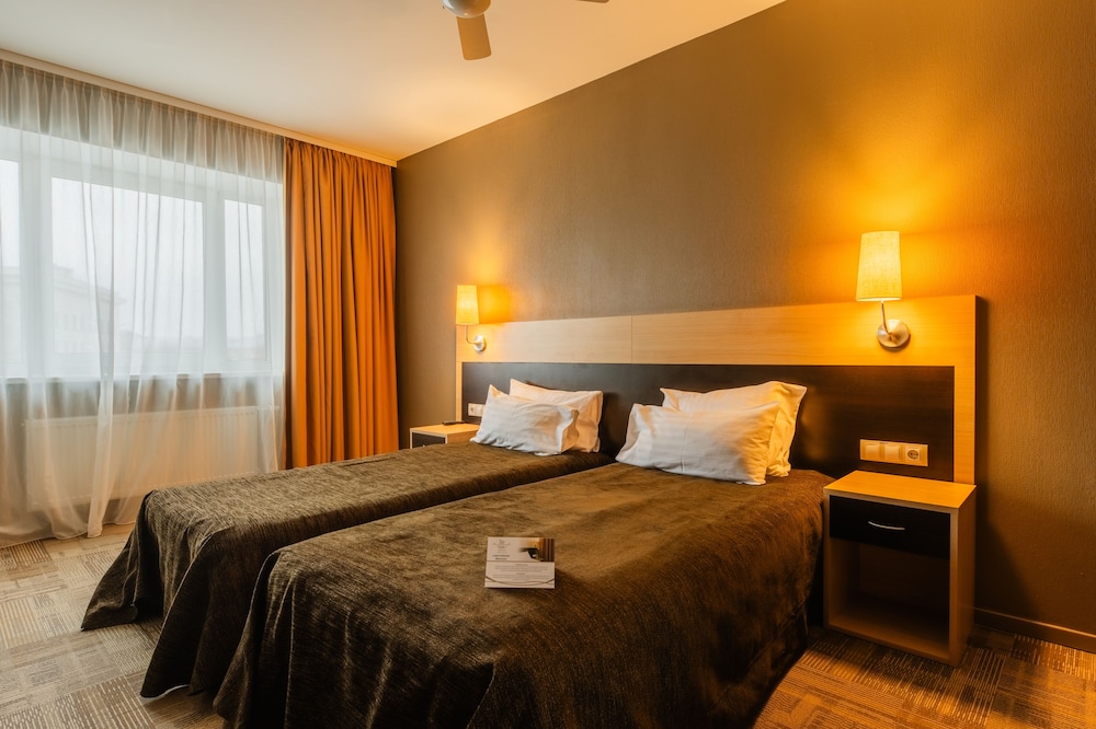Standard Double or Twin room with Gym access - Photo 2