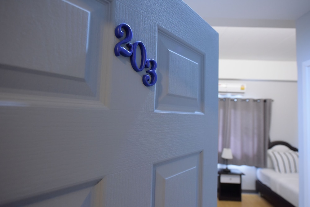 Basic Twin Room photo 3