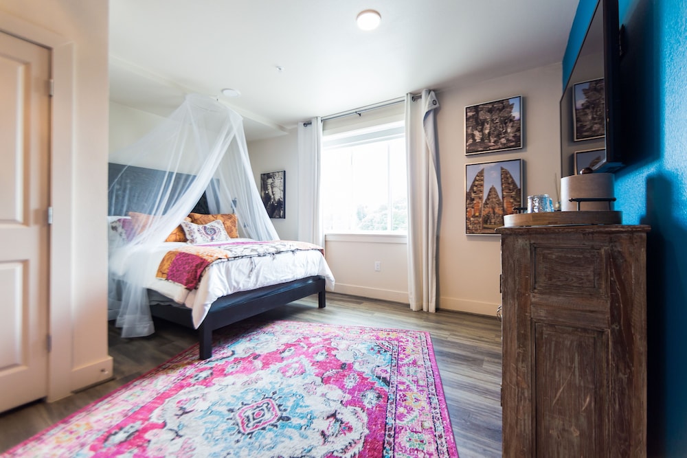 Premium Studio, 1 Queen Bed (Bali)