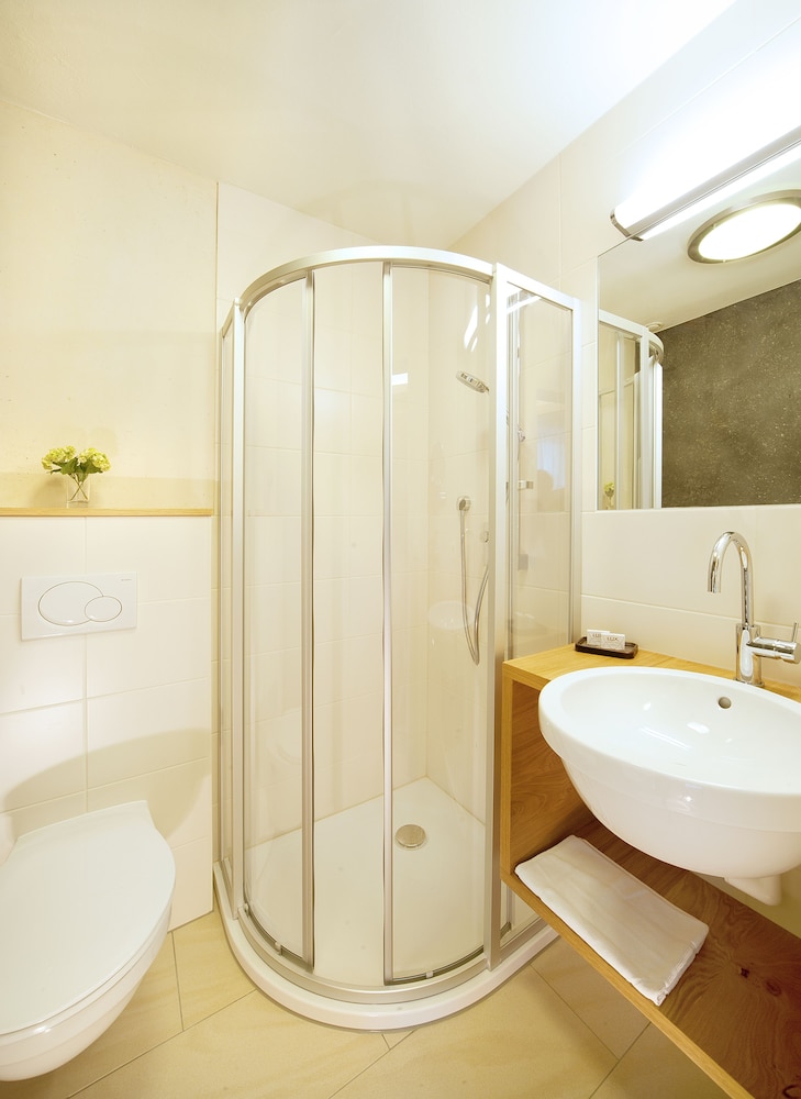 Double Room, Balcony - Photo 2