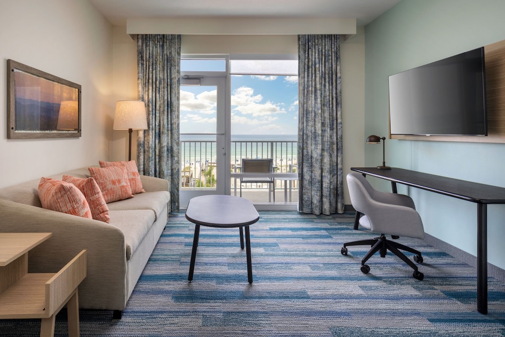 Suite, 1 King Bed with Sofa bed, Beachfront
