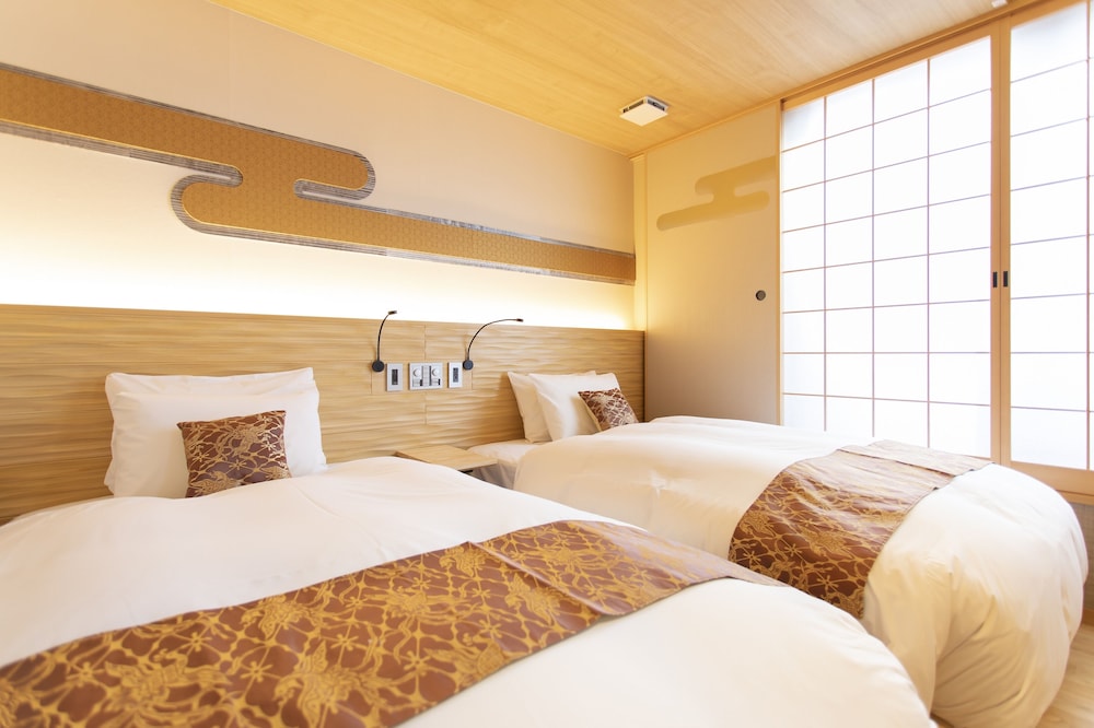 Double or Twin Room, Non Smoking, Private Bathroom - Photo 1